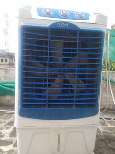 a used collar fan for sale hay