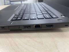 Lenovo laptop Thinkpad T460 i5 6th Gen 8 GB 256 GB 5 hrs Bat 14 inch