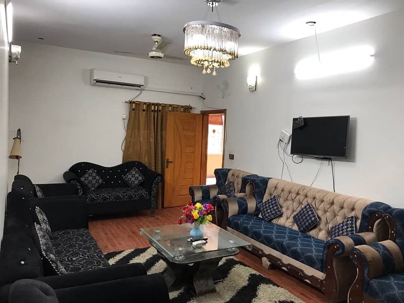 Couple rooms unmarried married Guest house secure area 24h open 17