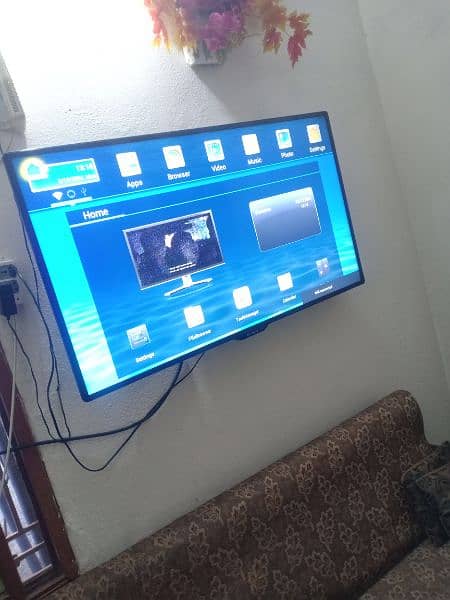 I want to sell 55 inches smart led 2