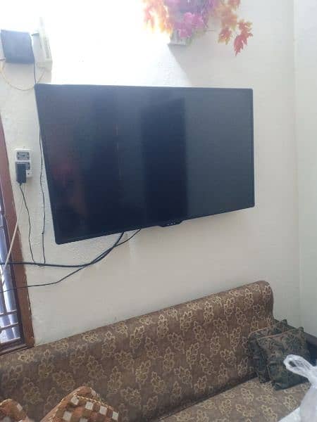 I want to sell 55 inches smart led 4
