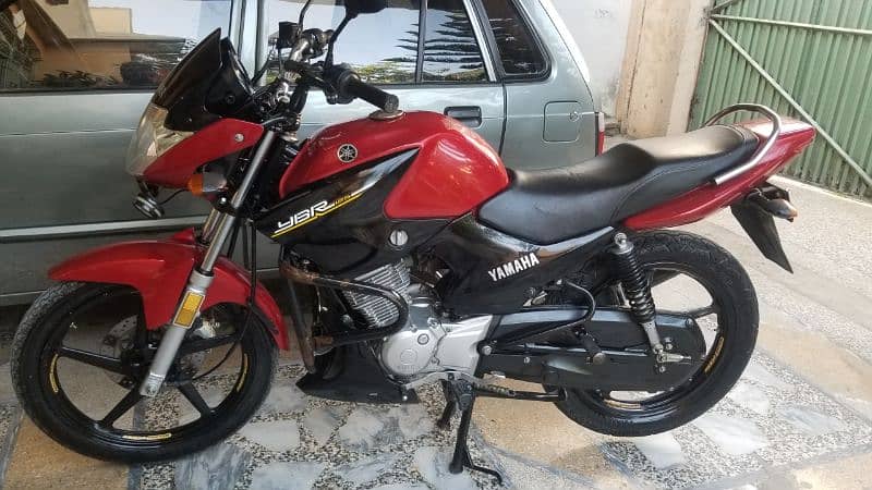 Yamaha YBR in Excellent condition 3