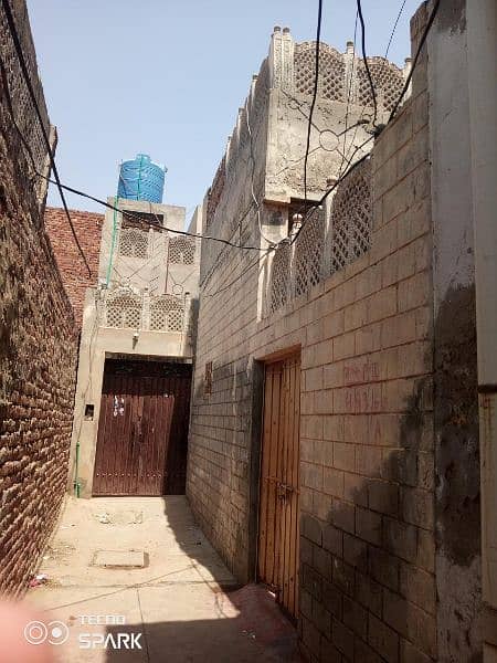 3 Marla house with 3 rooms in gulzaib colony near usman e ghani masjid 5