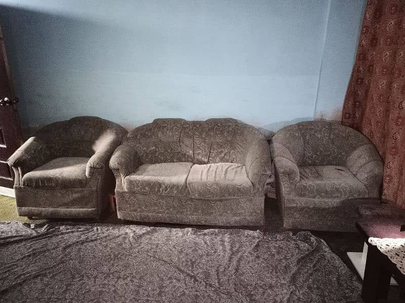 Usedless Condition 7 Seater Sofa Set Urgently Sell. . Price 10,000 1