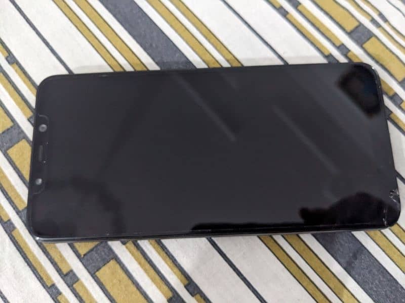 Xiaomi pocophone f1 2