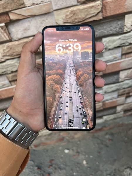 iphone 11 pro max PTA approved (dual) 1