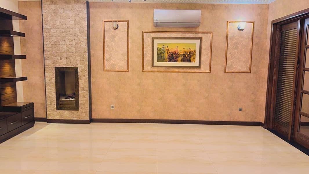 10 Marla Brand New House Available For Sale In Bahria Town Lahore 15