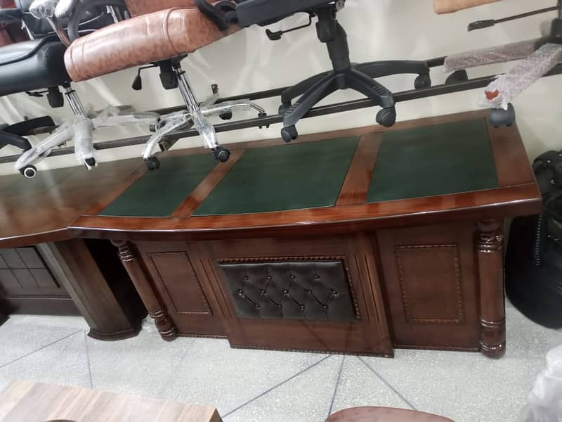 Office Table/Conference/Executive/ Side Table/ Reception/ Workstations 7