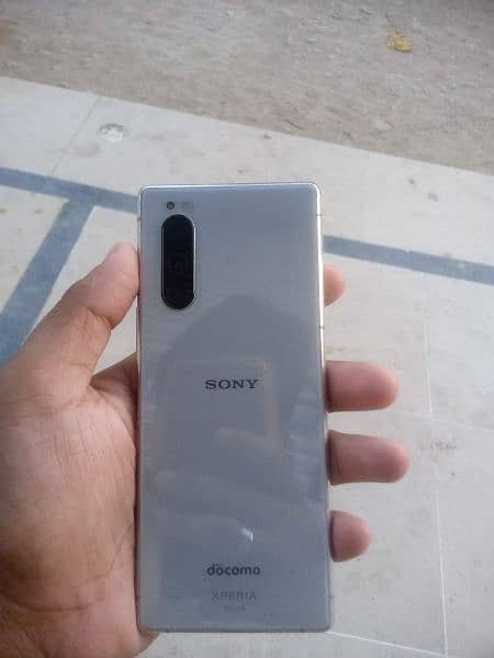 Sony Xperia 5 1