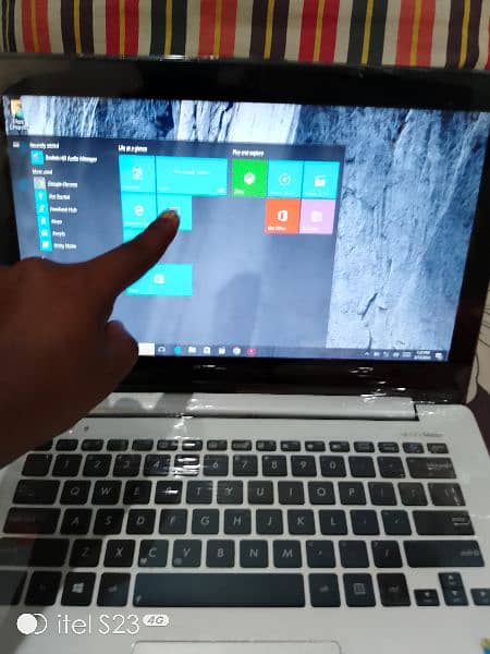 Full Touch Laptop Asus Cor I 5 4th Generation 1