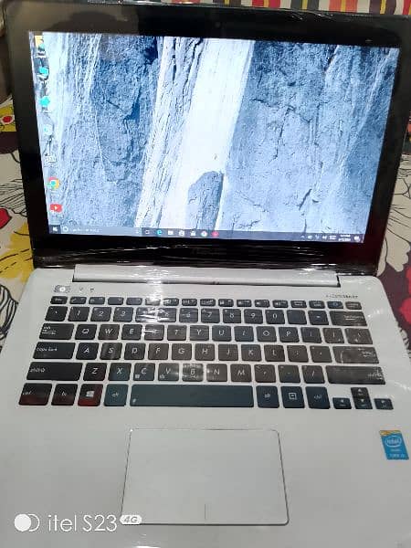 Full Touch Laptop Asus Cor I 5 4th Generation 2