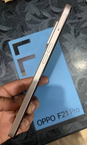OPPO F21 pro fresh like new PTA Approved dual sim with all accessories 3