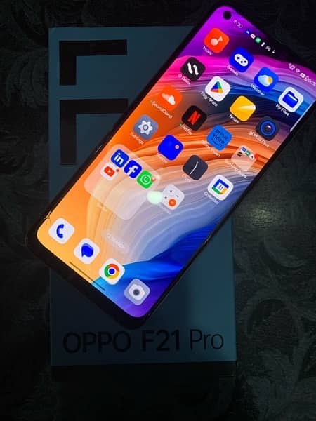 OPPO F21 pro fresh like new PTA Approved dual sim with all accessories 4