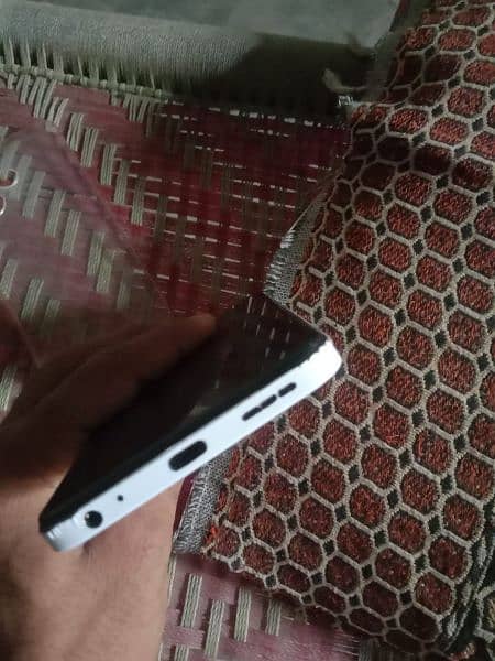 Infinix hot 30i 16/128 condition 10/10  7 days use 1