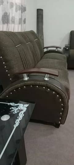 7 seater sofa set for sell.