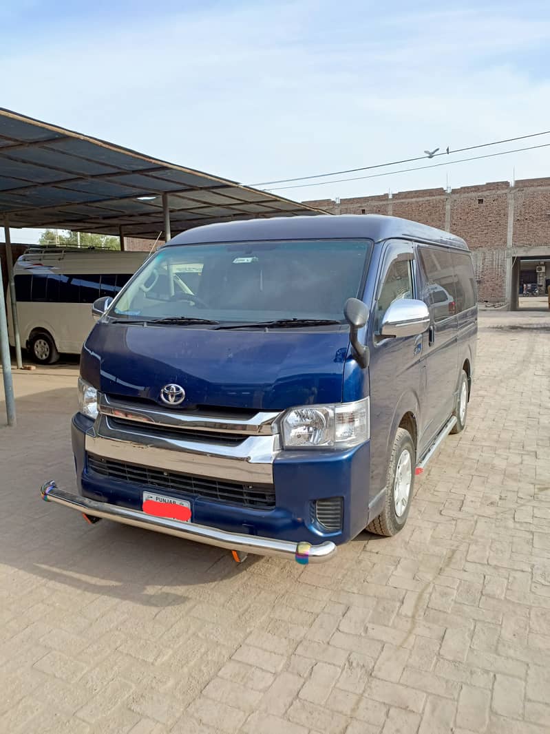 TOYOTA HIACE TRH214 FOR SALE VERY GOOD CONDITION 4