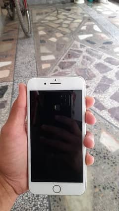 I phone 7+  256 gb non pta bypass 10 /10 condition ,,, 0
