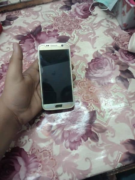 sumsung S7 4gb /64Gb pta approved 15500 4