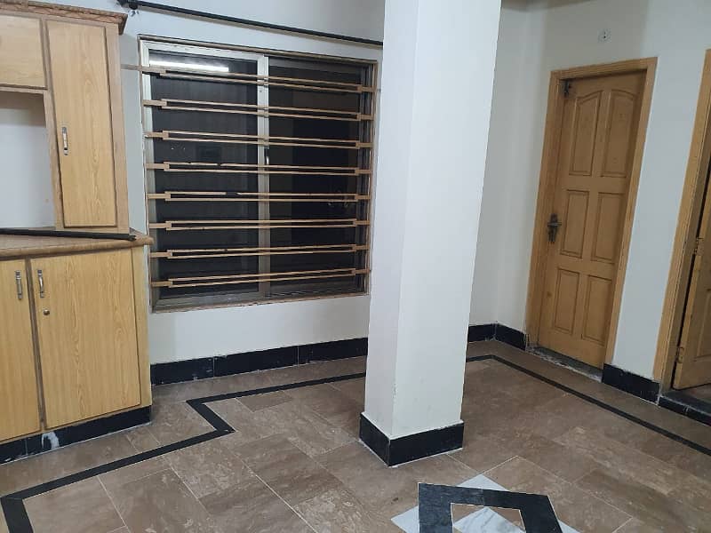 2 Bed flat for rent 4