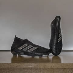 Adidas predator football shoes