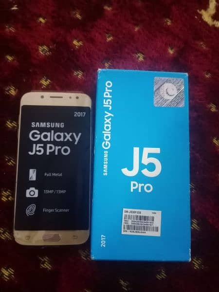 Samsung J5 Pro 0