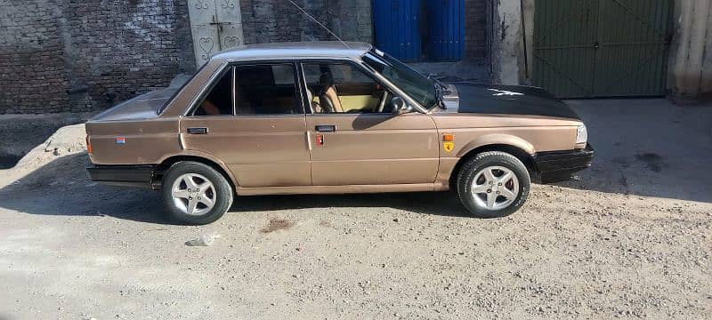 Nissan Sunny is a good condition. . . 1