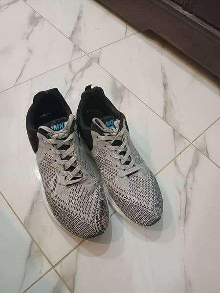 Nike shoes 5