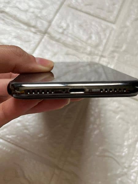 iphone x 64 gb pta approved good condition 2