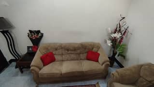 mint condition sofa set is available for sale.