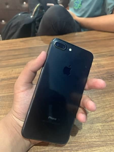 Iphone 7 plus pta approved 128 gb 2