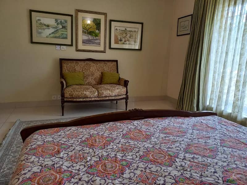 DHA Phase 8 ( EX Park View) 3 Bed Rooms Furnished Separate Gate Near to Airport 1