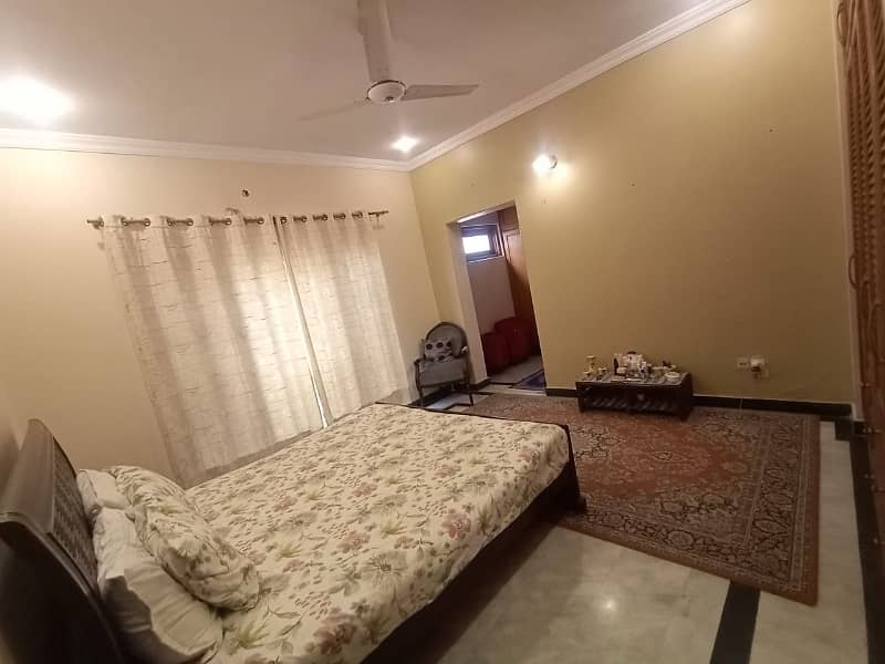 Phase 5 DHA One Kanal Furnished Upper Portion 3 Bed Rooms Short Time For Rent 13