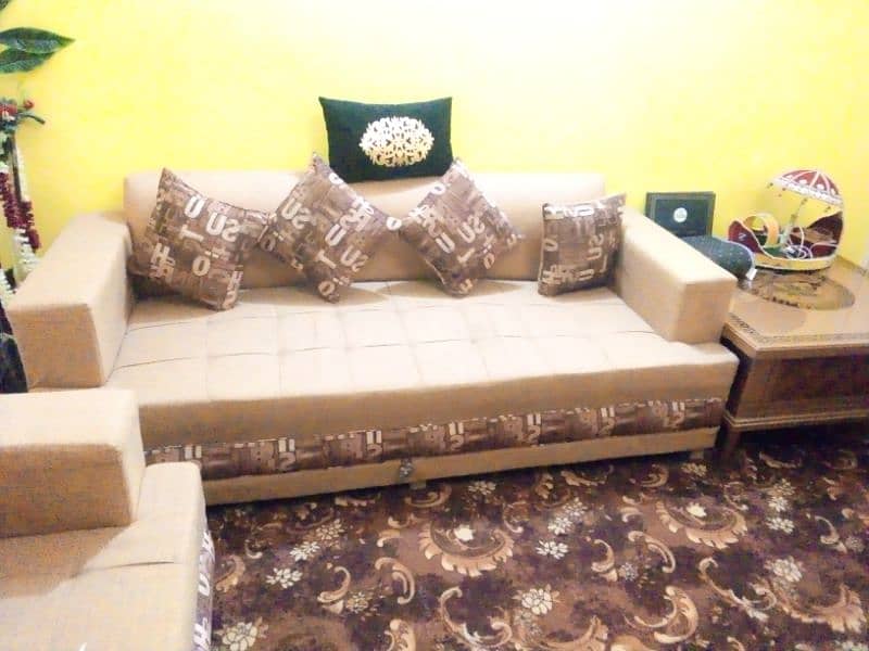 7 seater sofa master with cushion 3