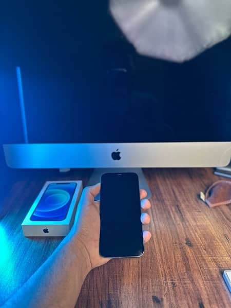 Iphone 12 | 256 GB | PTA Approved | Complete Box 10