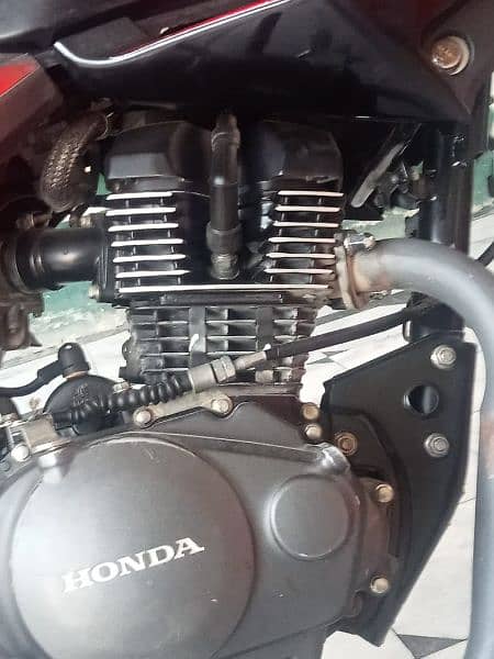 Honda CB 150 1