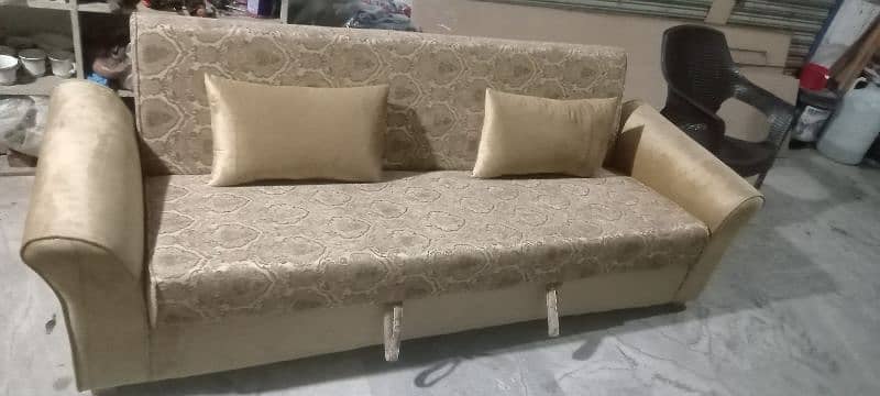 Braind New sofa kambed+2 pillow 1