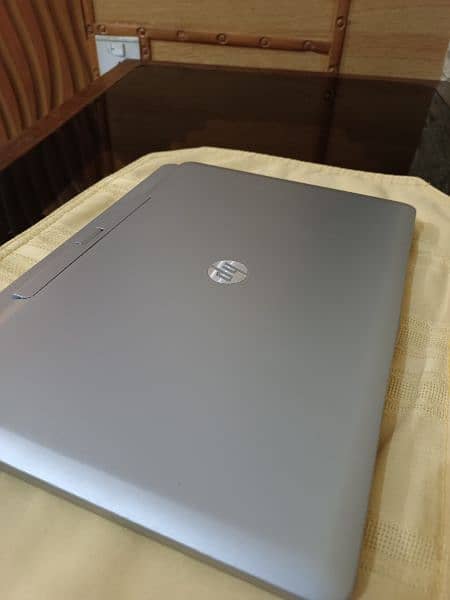 HP Touchscreen core i7 laptop 11" inch screen 1