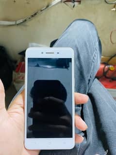 OPPO A37f OK CONDITION  ONLY SET H CNIC COPY SATH DEDUNGA