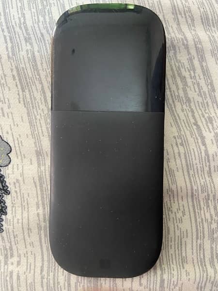 Microsoft Surface Arc 1 & 2 (wireless) Mouse 3