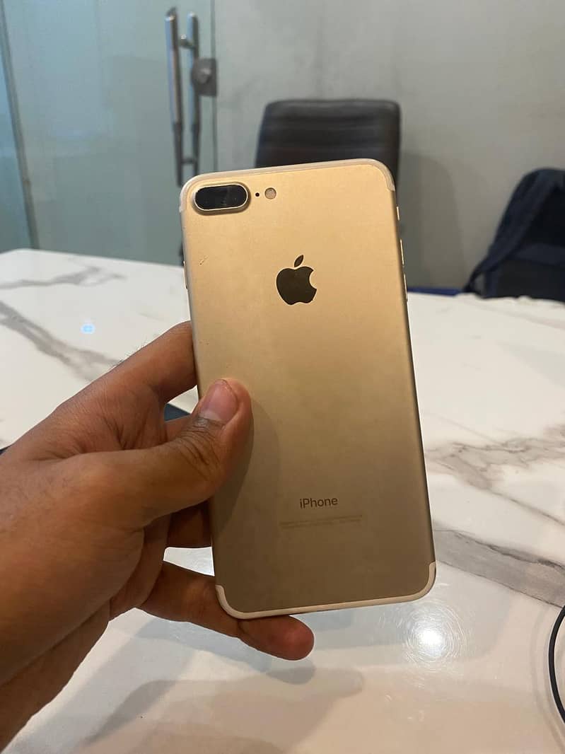 IPHONE 7 PLUS | 32 GB | PTA APPROVED 2