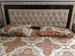 wooden bed set with sigh table 0