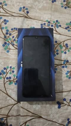 vivo v21e 8+4 Ram 128gb 9.5 by 10 neat and clean. 0