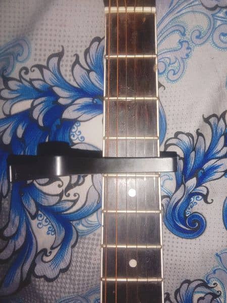Yamaha FGX720 Guitar + Capo + Yamaha Foam Bag + pics + Extra strings 7
