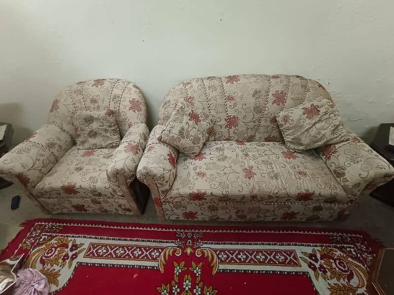 3,2,1 sofa set. . 1