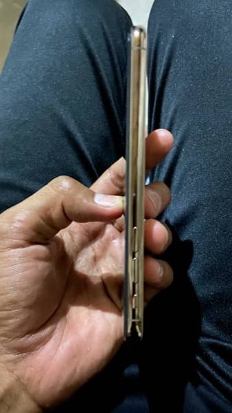 iphone xs 64 GB NoN PTA WaterPack 4