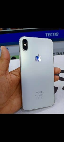 I Phone XS Maxx Dual SIM Pta Approved condition 10 by 9.5 3