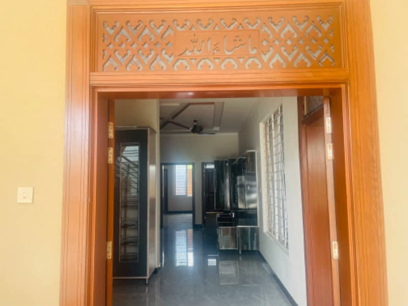 8 Marla Beautiful Double Storey House Available For Sale 7