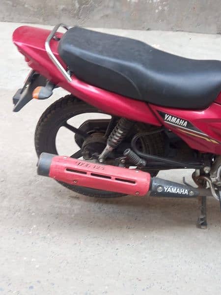 Yamaha ybr125Z-DX for sell lush condition 0/3/1/8/4/4/1/0/9/4/5 10
