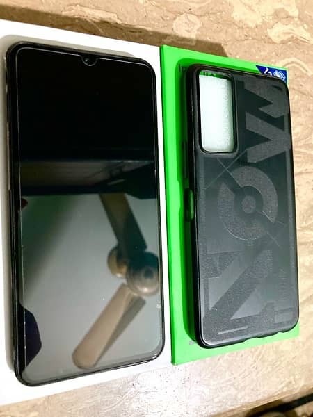 Infinix Note 11  4/128 WITH BOX ORIGINAL CHARGER + 2 COVERS 1