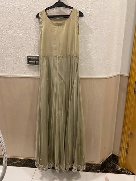long 4 sided open trendy maxi in great condition 4